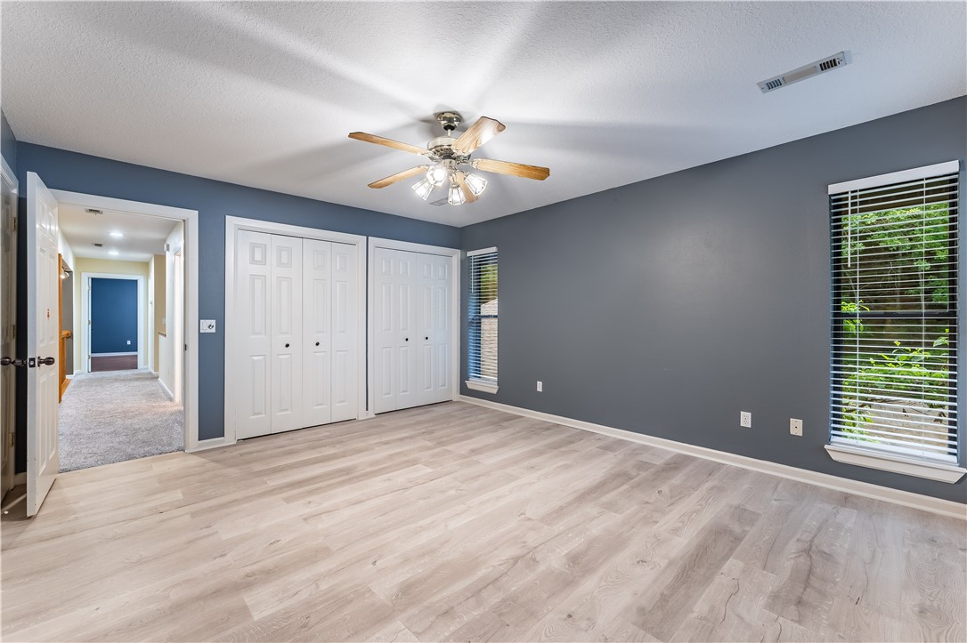 Woodview Estates - Residential