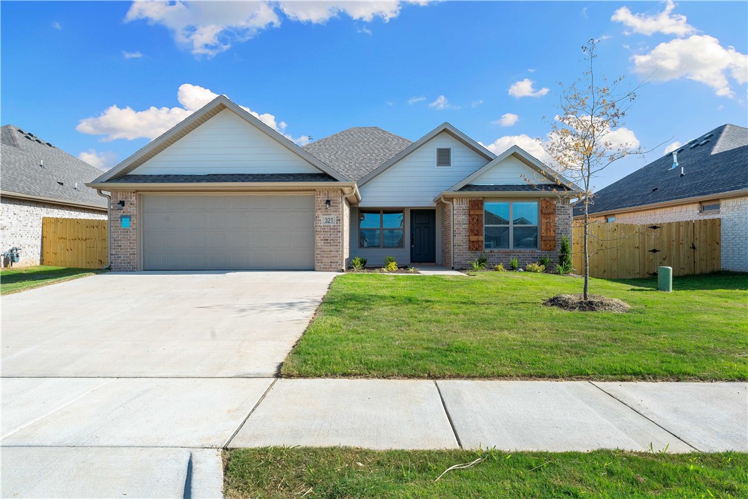 Wonderful lease opportunity in Bentonville! The home boasts stunning interior finishes, featuring white cabinetry and 3cm granite countertops in both the kitchen and bathroom. The living and dining areas are enhanced by a raised ceiling. The primary suite is impressive with its tray ceiling and fully tiled shower. The exterior is designed for low maintenance, with a predominantly brick faƧade and a fully sodded yard. Fully fenced yard provides ample of space! Washer, dryer, and refrigerator are included. In close proximity to Bentonville Schools. Minimum one year lease term. Background check, credit check, and renters insurance are required.