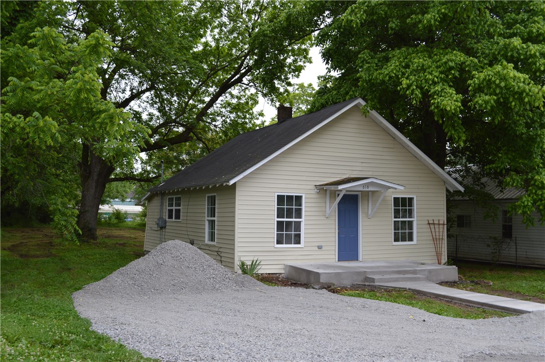 Beauchamps Add Siloam Spgs - Residential