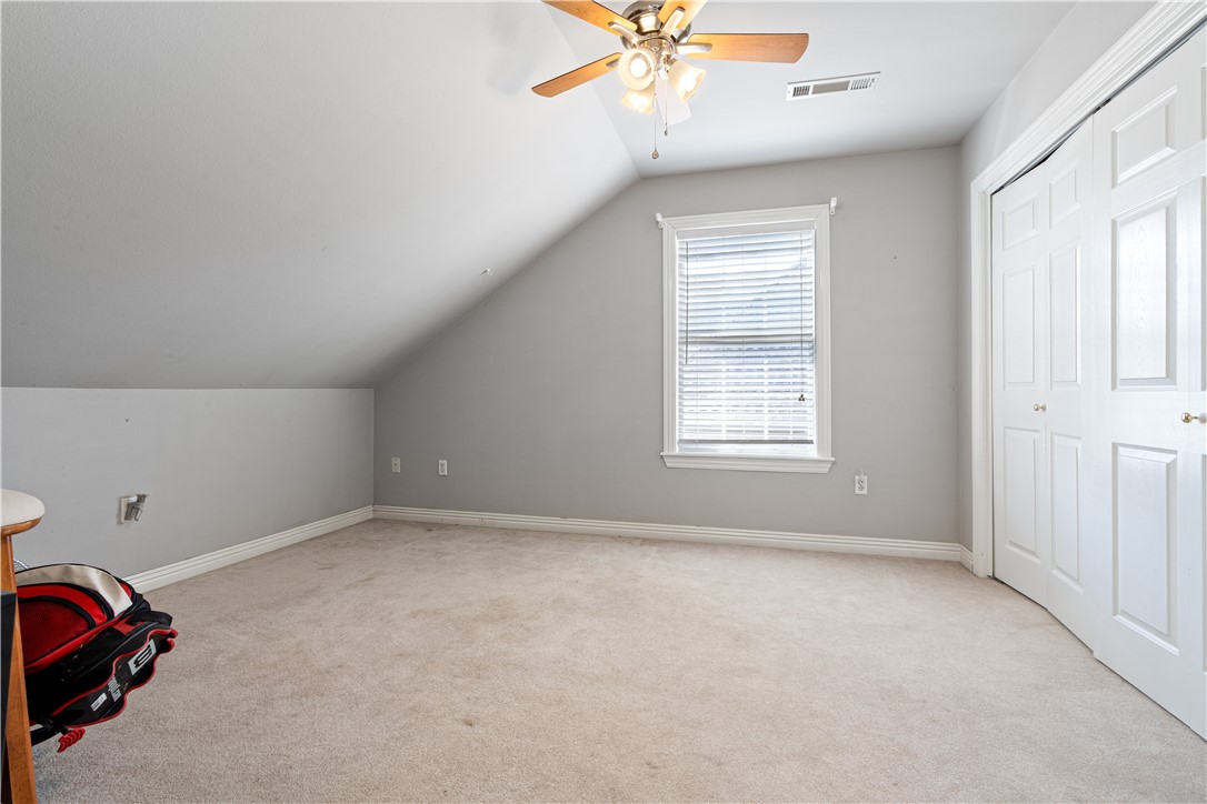 Country Club Acres - Residential