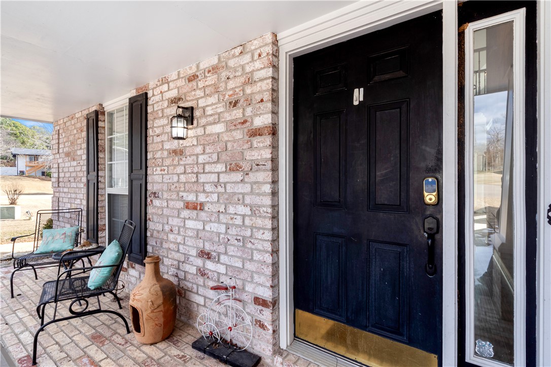 Country Club Acres - Residential