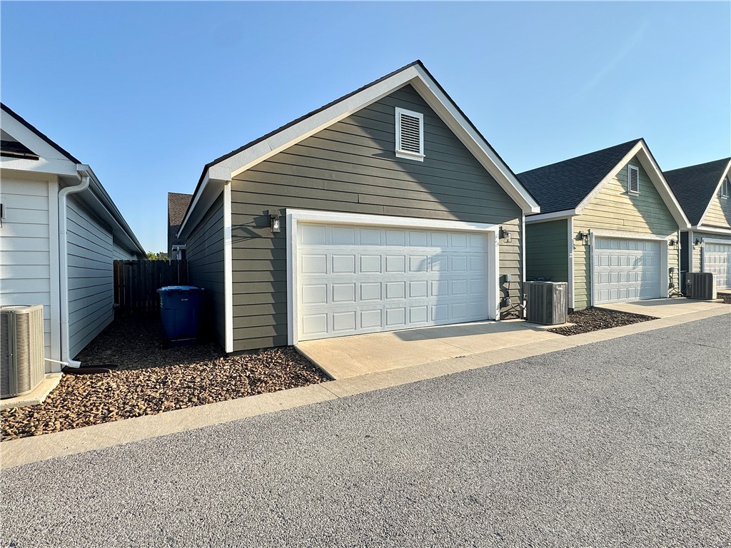 Hawthorne Heights - Residential Lease