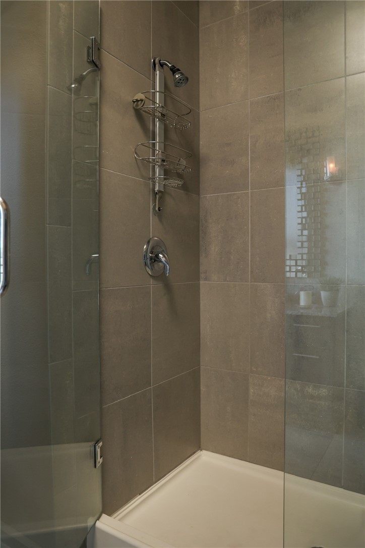 Underwood Plaza Condominiums - Residential Lease