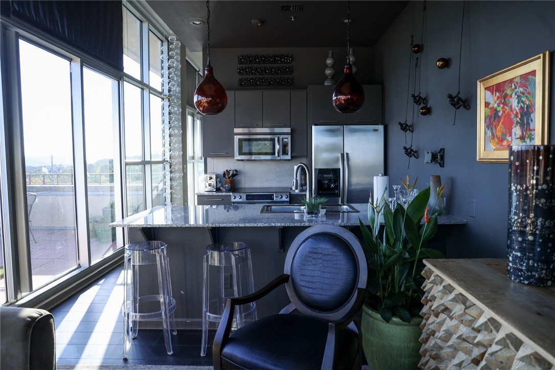 Underwood Plaza Condominiums - Residential Lease