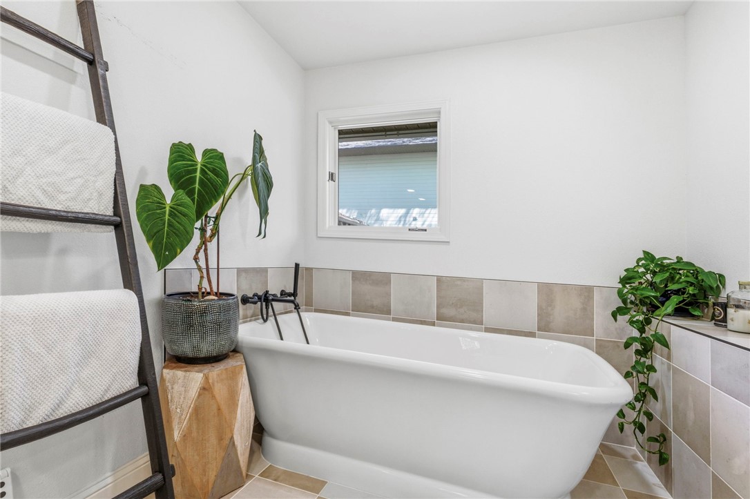 Eden's Gate - Residential