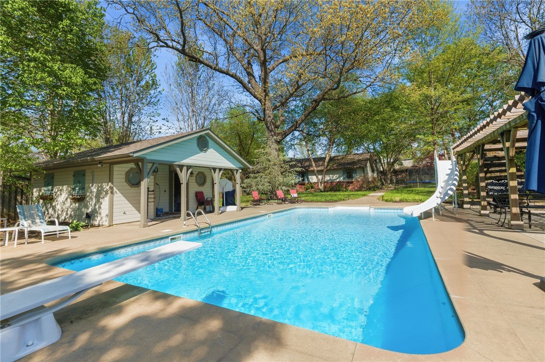 Eden's Gate - Residential