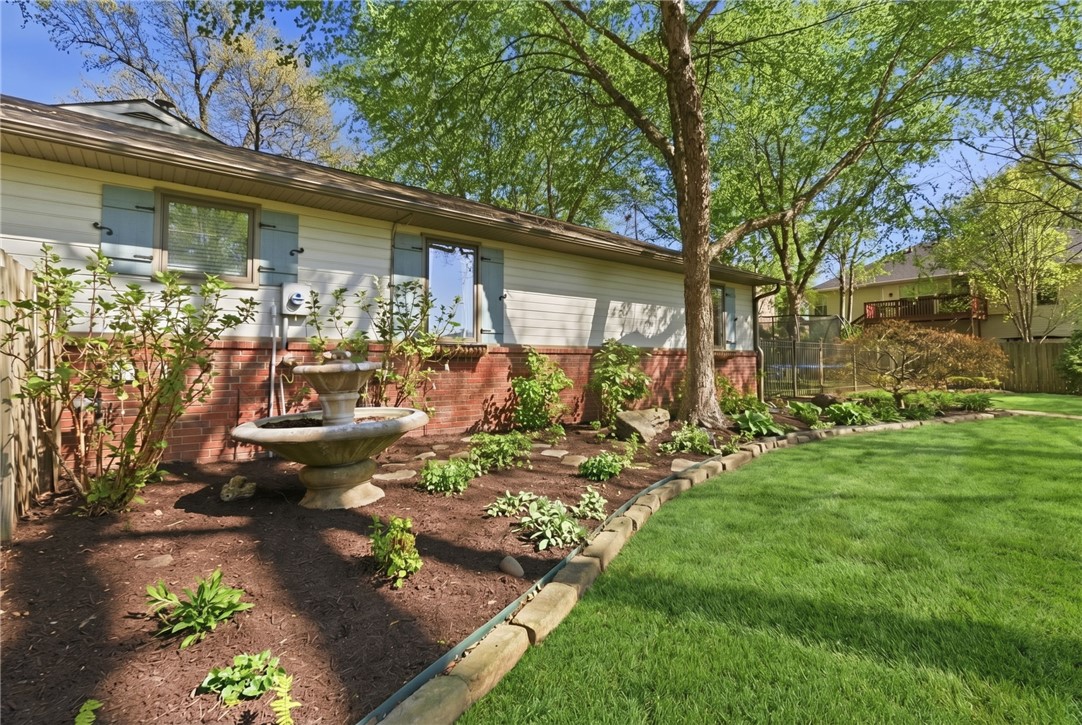 Eden's Gate - Residential