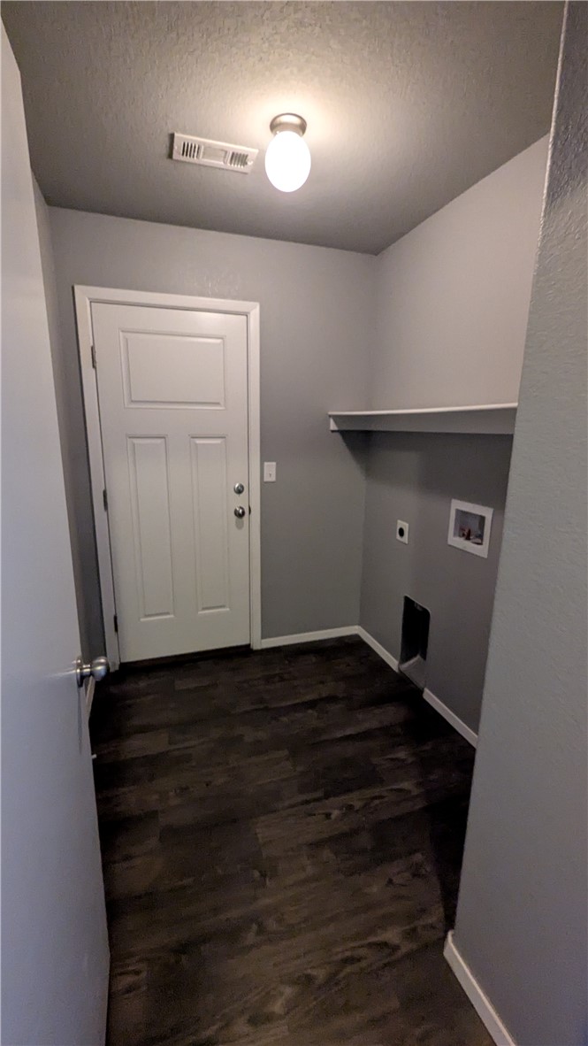 Holland Crossing Duplexes - Residential Lease