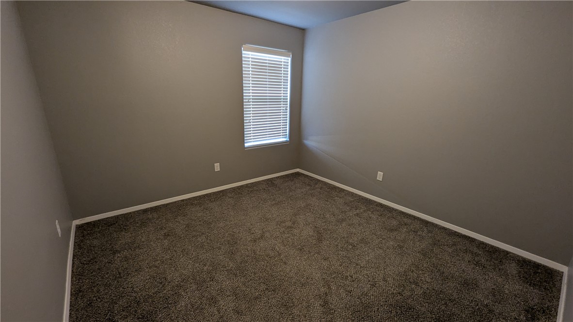 Holland Crossing Duplexes - Residential Lease