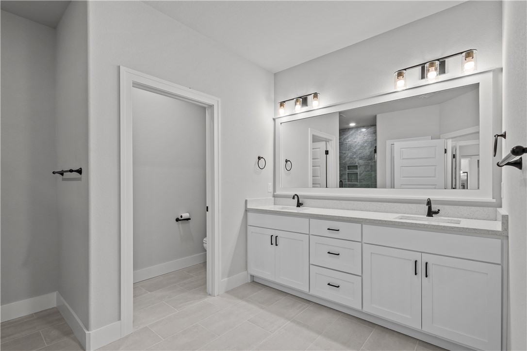 The Courtyards at Owl Creek - Residential