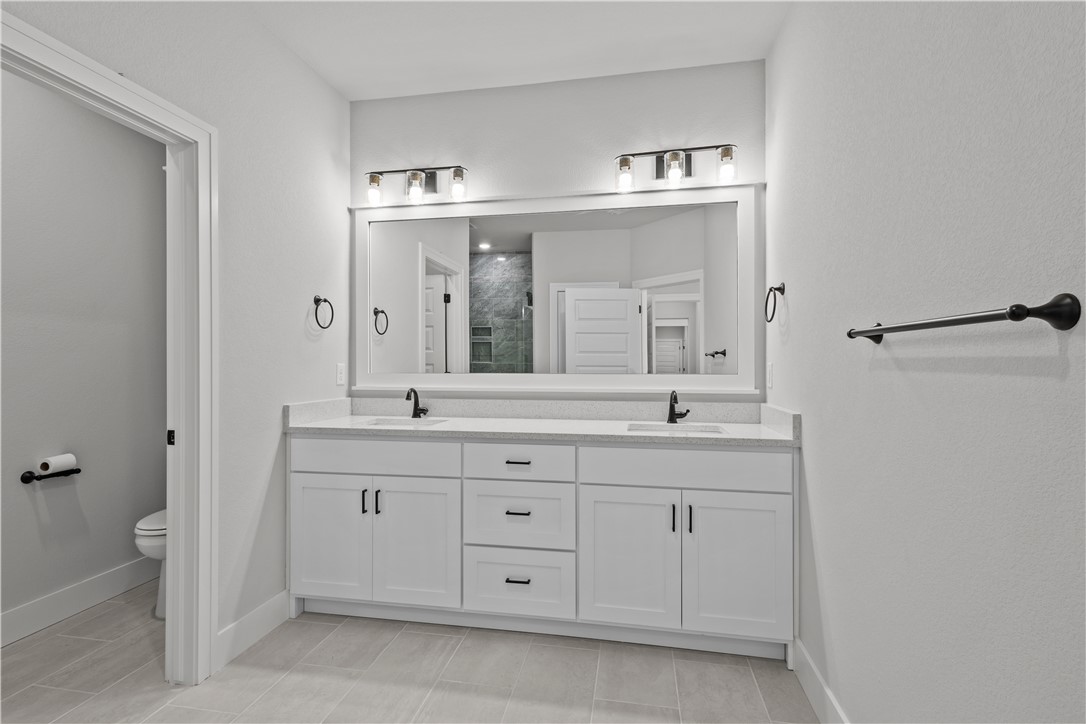 The Courtyards at Owl Creek - Residential