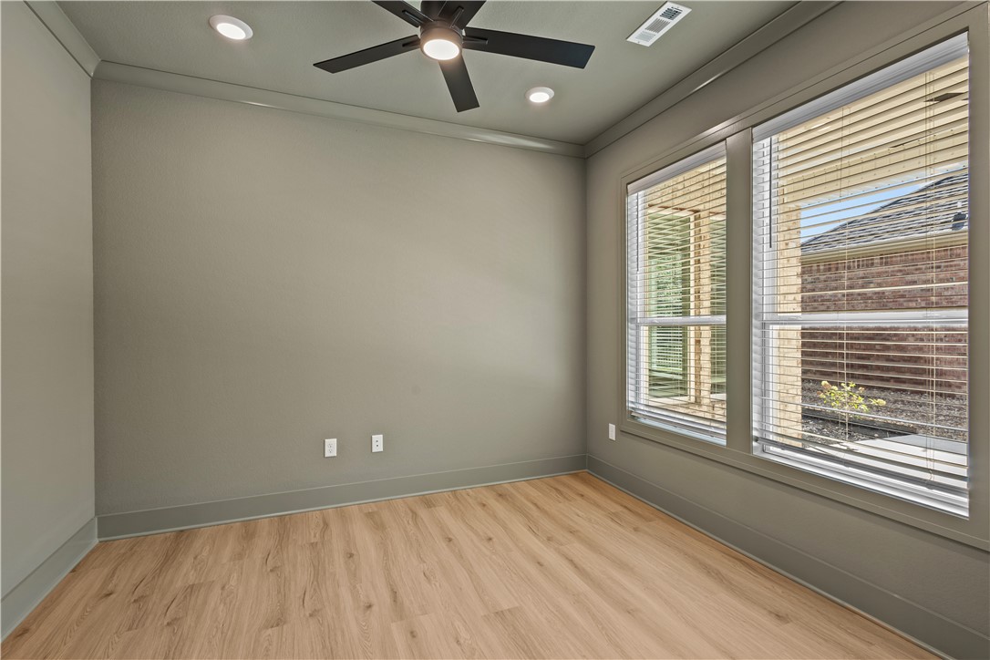 The Courtyards at Owl Creek - Residential