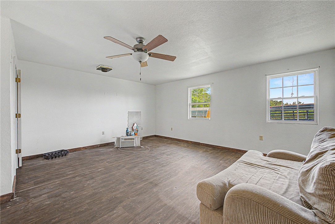 05-18-27-Rural - Residential