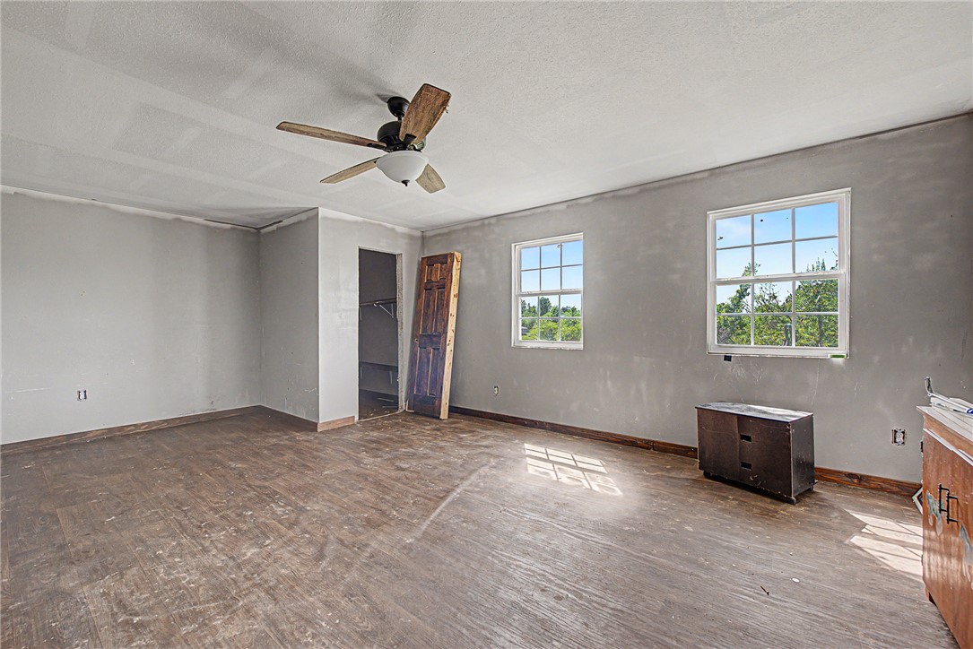 05-18-27-Rural - Residential