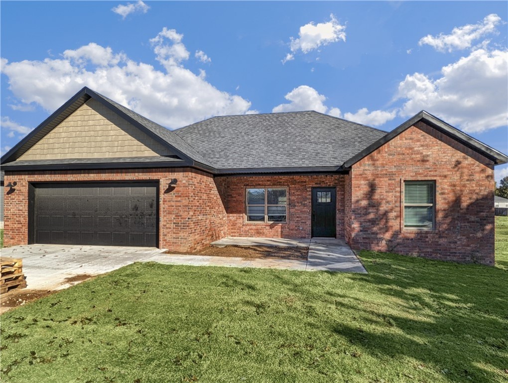 Welcome To Your Next Home! This 3 Bedroom New Build Sits On 0.45 Acres And Offers All The Good Stuff! Custom Cabinets And Granite Counters, Split Plan, Solid Main Living Area Flooring And All Bedrooms - No Carpet!!, Tile In Baths/Laundry, Primary Suite With Dual Vanity And Tile Shower In Primary Bath, Back Patio. Open Concept Floorplan. Come See!