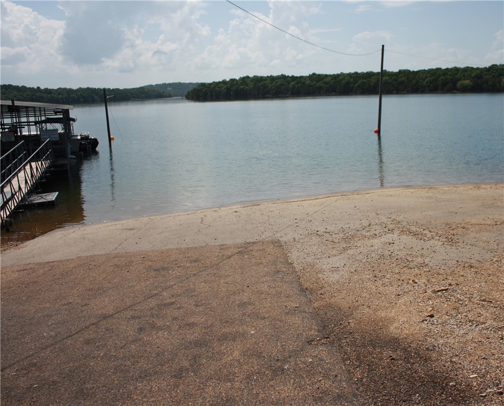 Howard Creek Add - Land