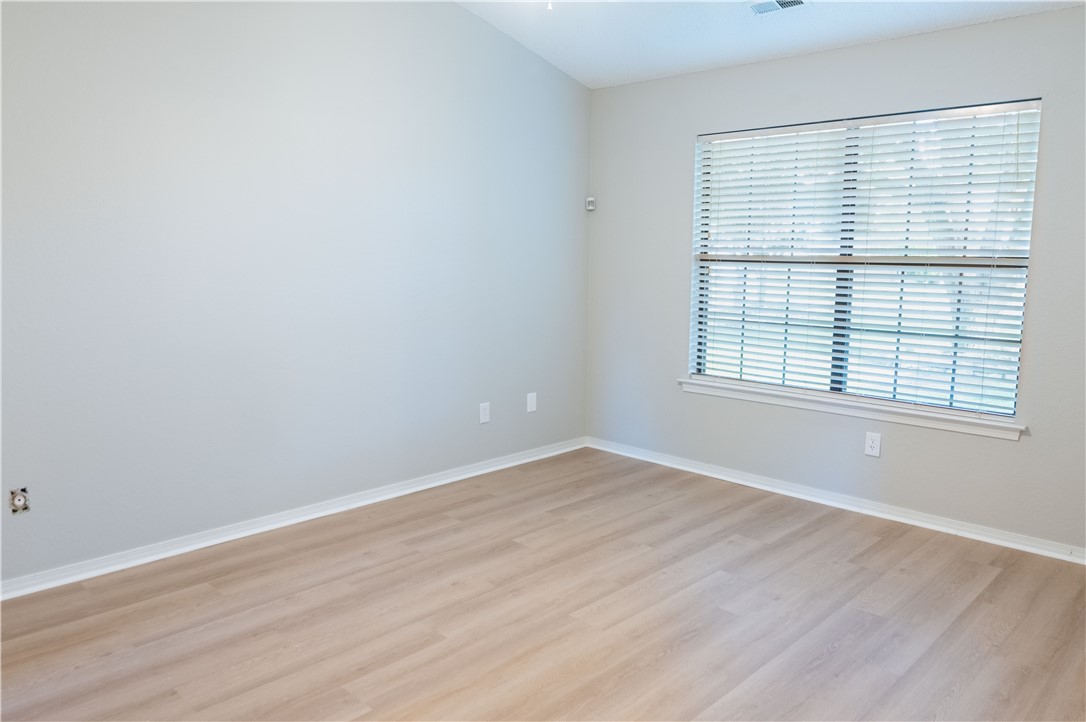 Southfield Sub Ph I - Residential Lease