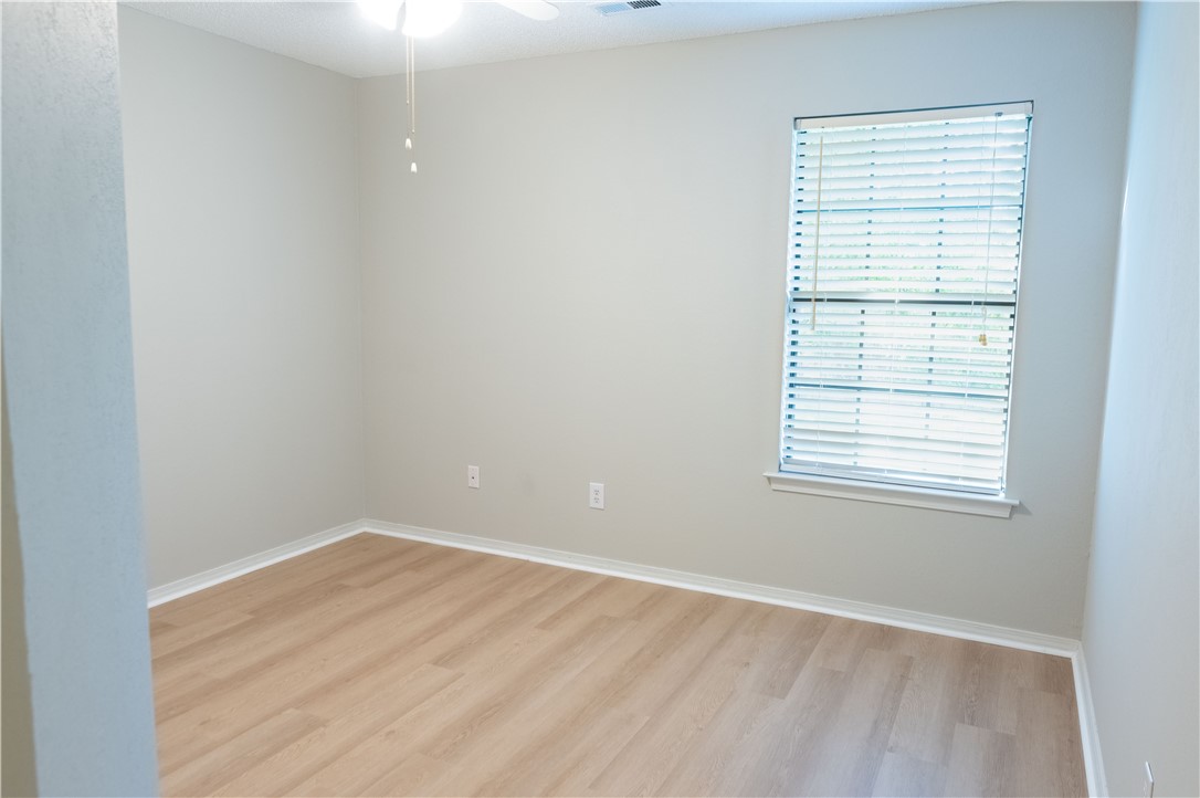 Southfield Sub Ph I - Residential Lease