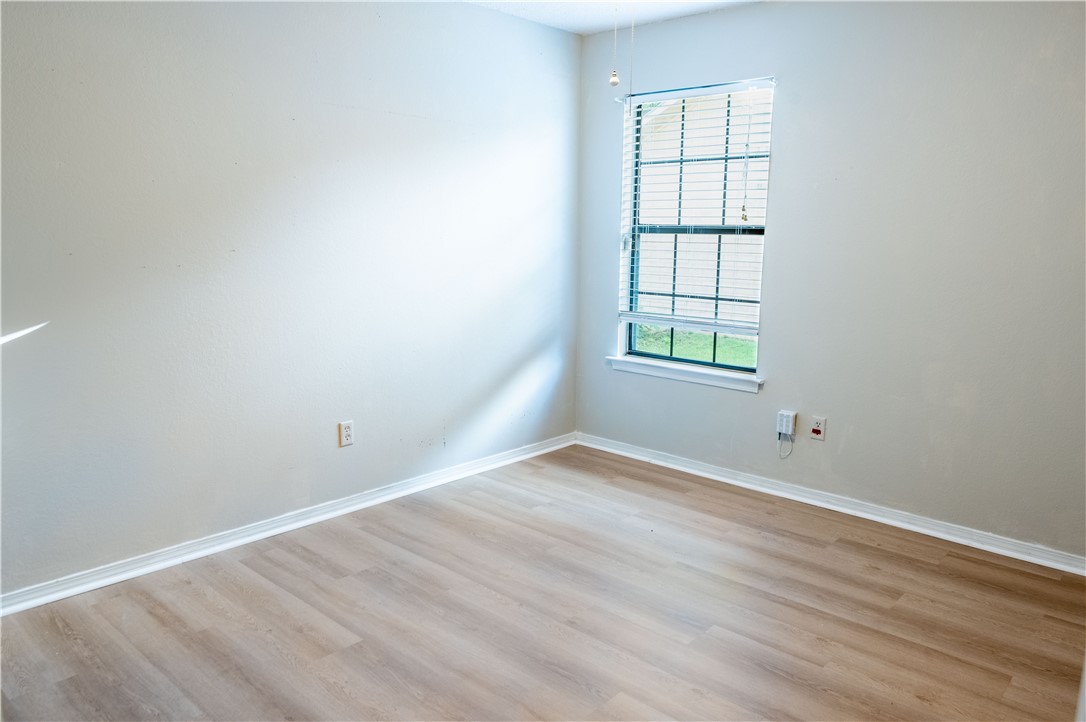 Southfield Sub Ph I - Residential Lease