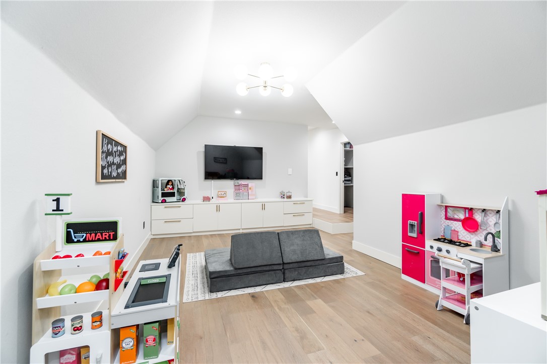 Pinnacle, Champions Golf & CC-Roger - Residential