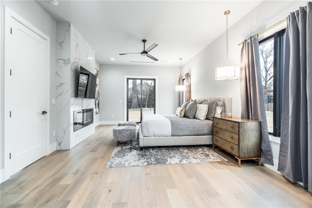 Pinnacle, Champions Golf & CC-Roger - Residential