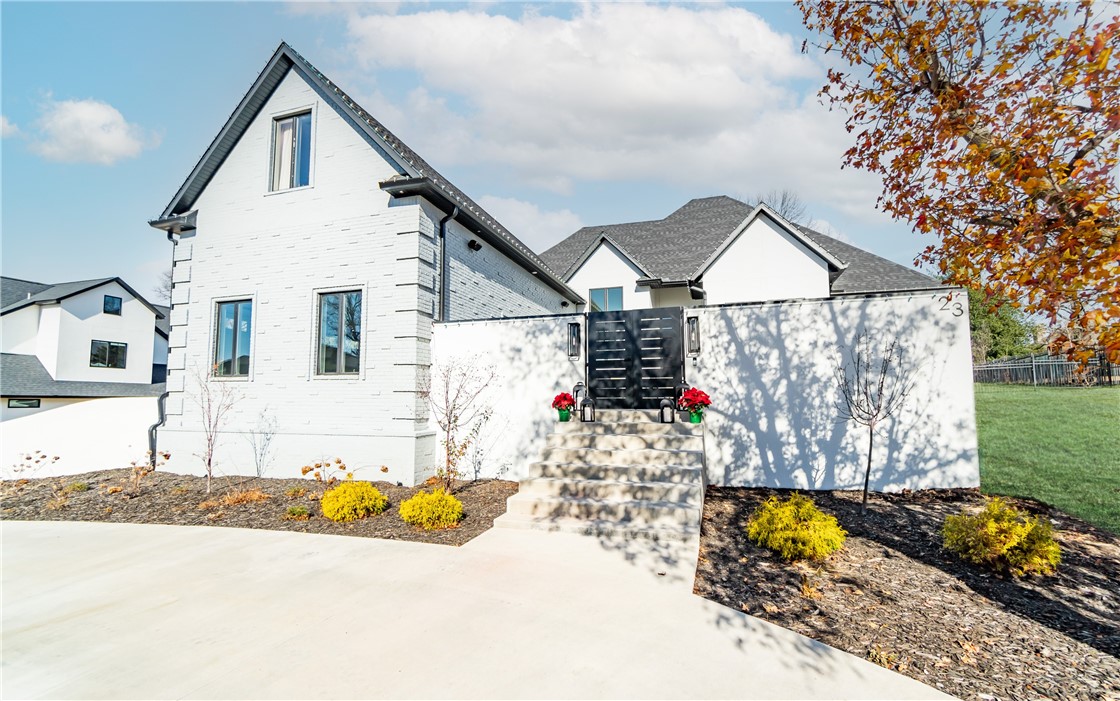 Pinnacle, Champions Golf & CC-Roger - Residential