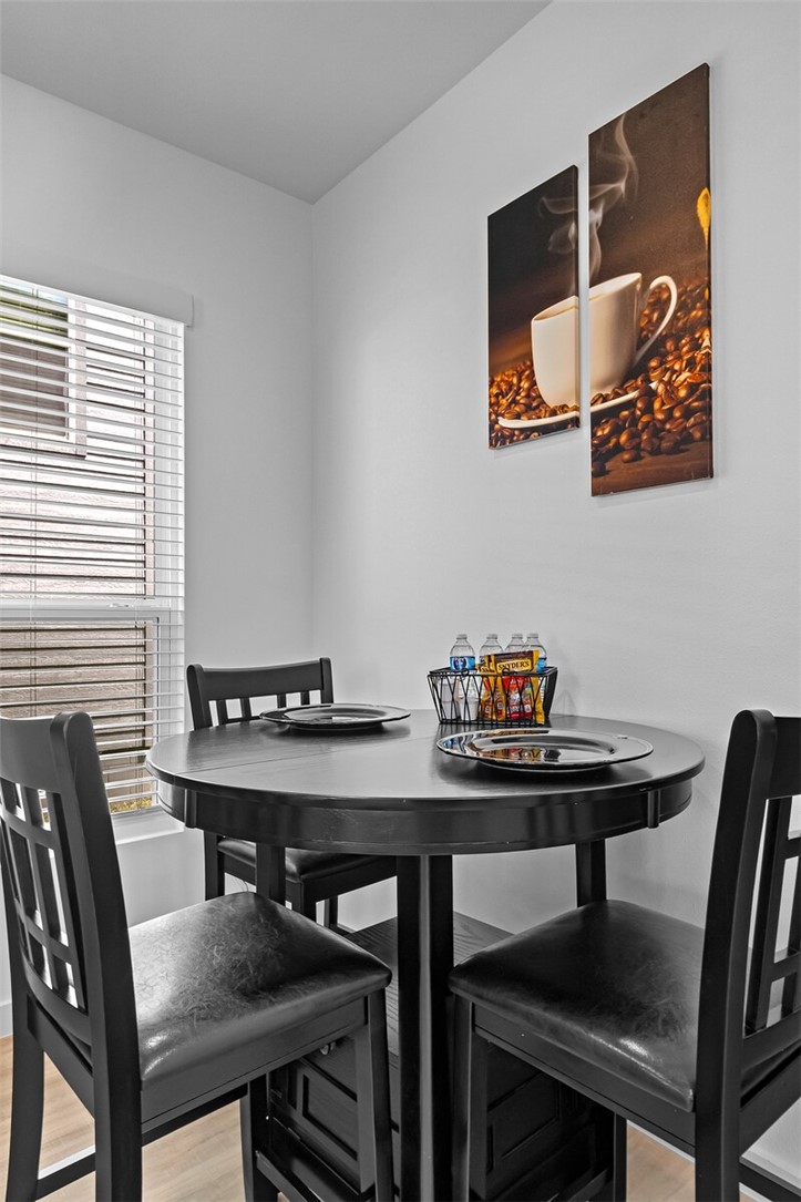 FEATHERSTON VILLAGE PH 1-CENTERTON - Residential Lease