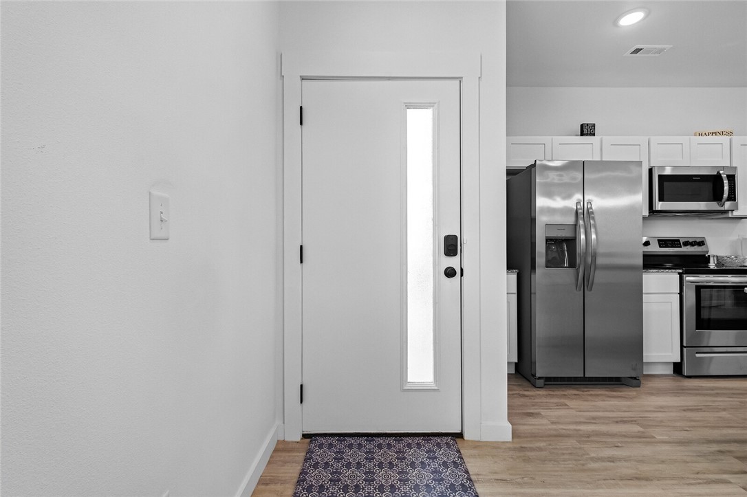 FEATHERSTON VILLAGE PH 1-CENTERTON - Residential Lease