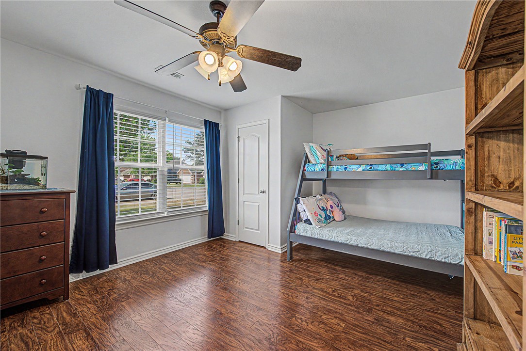 Bellview Residence Add Ph 1 Rogers - Residential