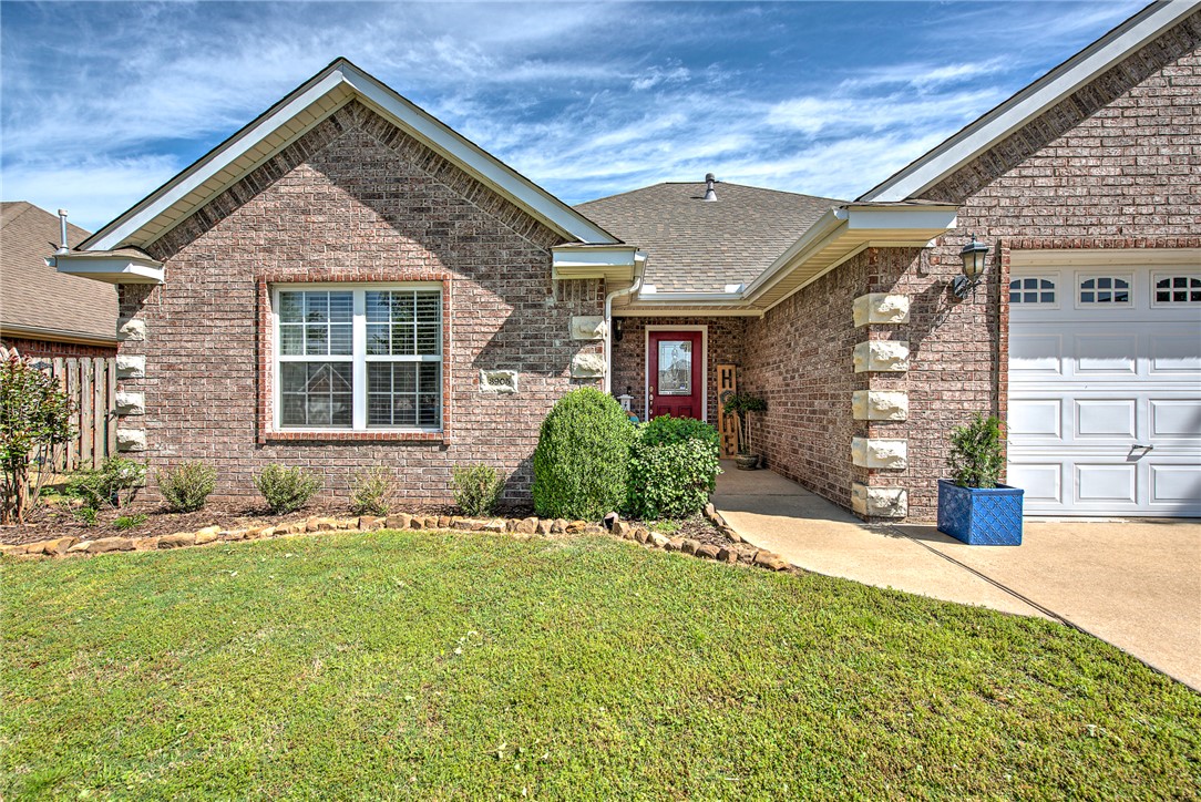 Bellview Residence Add Ph 1 Rogers - Residential