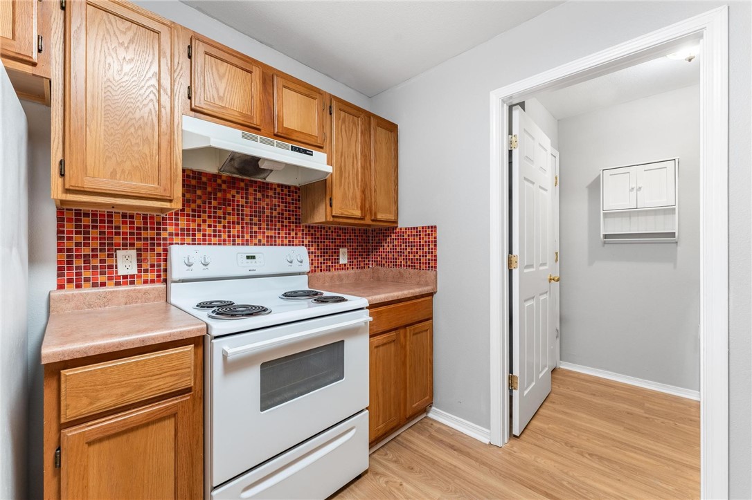 Rock On Razorback Condos Hpr - Residential Lease