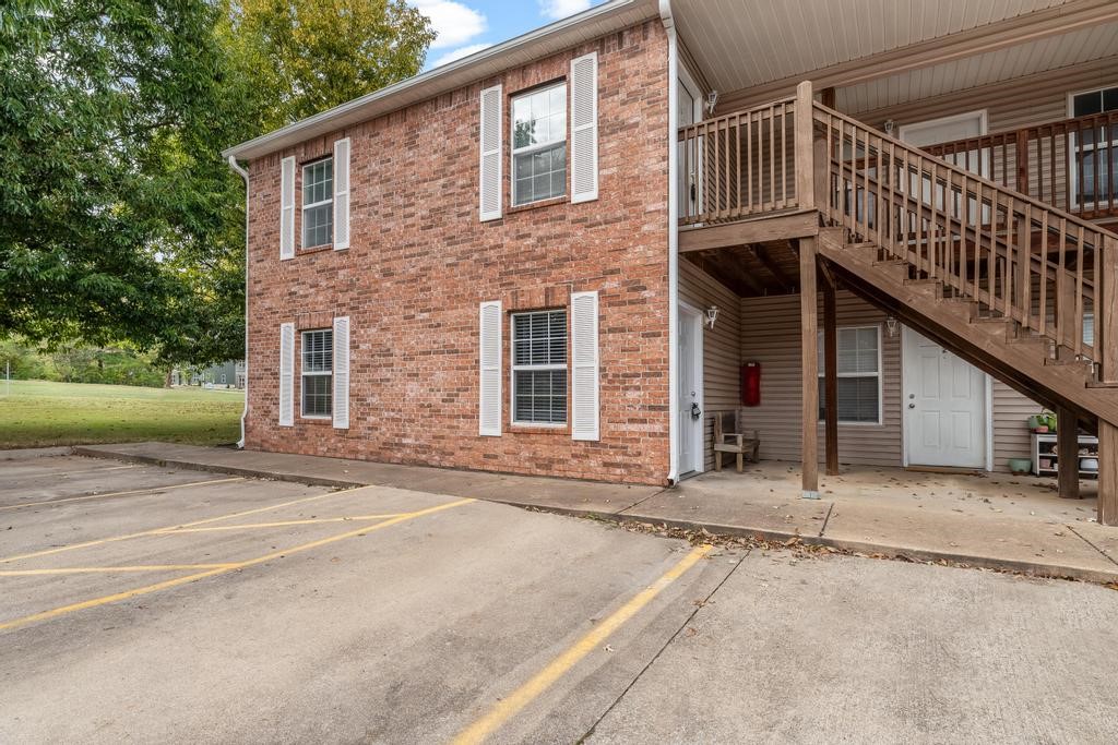 Rock On Razorback Condos Hpr - Residential Lease