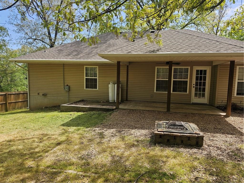 Headley Sub Bvv - Residential Lease