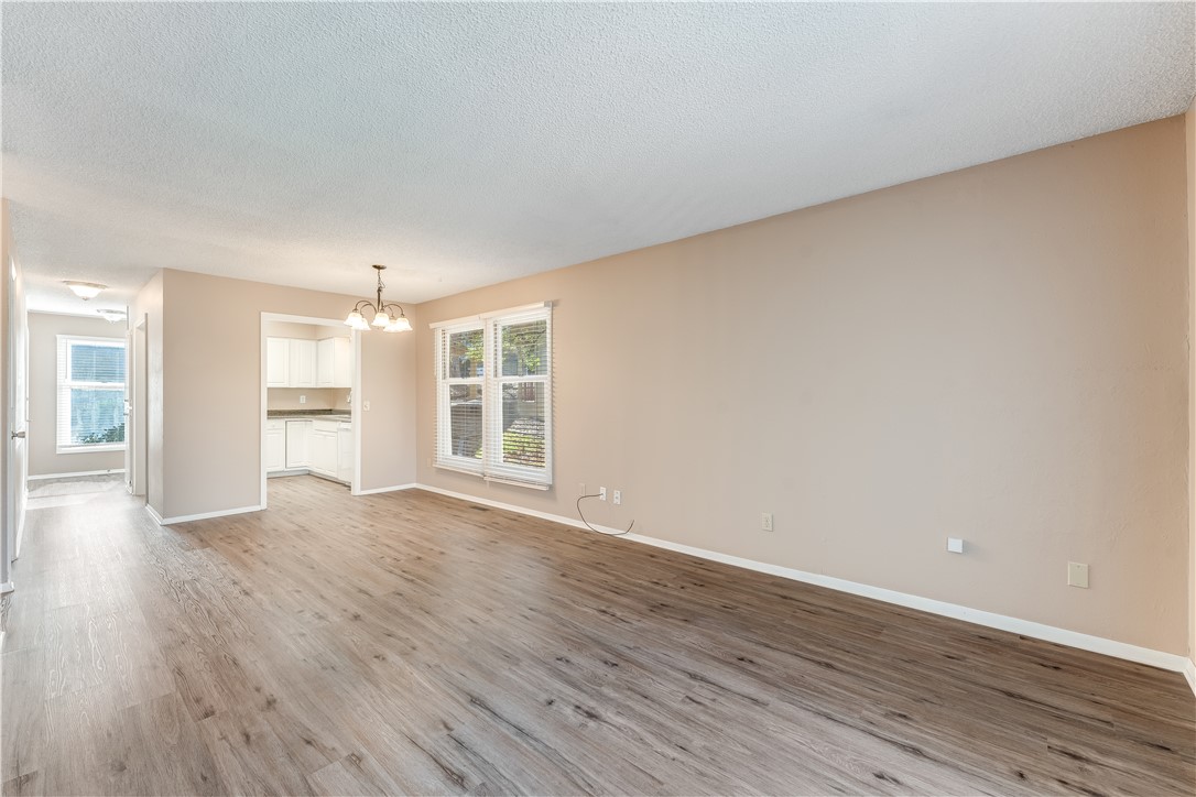 Townhouse Tct 3 A/K/A Drake Court Bvv - Residential