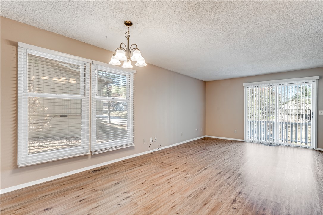Townhouse Tct 3 A/K/A Drake Court Bvv - Residential