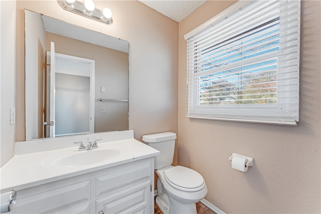 Townhouse Tct 3 A/K/A Drake Court Bvv - Residential
