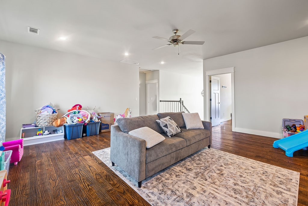 12-20-29-RURAL - Residential