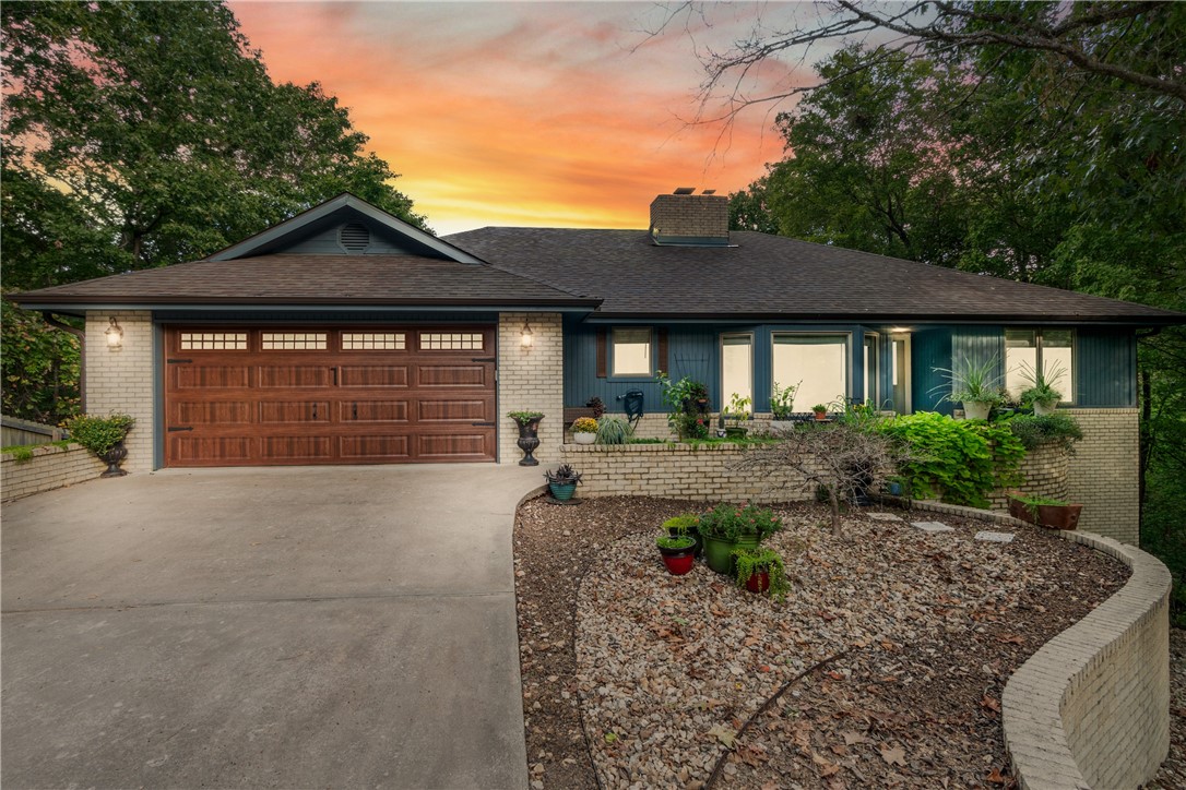Don’t miss this beautifully remodeled 4-bedroom, 3-bath home located just 3 blocks from the highly sought-after Kingsdale complex — enjoy easy access to golf, swimming, playgrounds, the Little Sugar Trail Head, and the scenic Tunnel Vision bike trail! Completely updated in 2021, this home offers modern comfort in a quiet cul-de-sac setting. The main level features a bright and open floor plan, while the fully finished basement provides a spacious second living area — perfect for guests, a game room, or home office. You’ll love the enclosed, screened-in porch — ideal for relaxing or entertaining — and the home offers plenty of storage space throughout, making it as practical as it is beautiful. Whether you're looking for an active lifestyle or a quiet retreat, this home has it all.