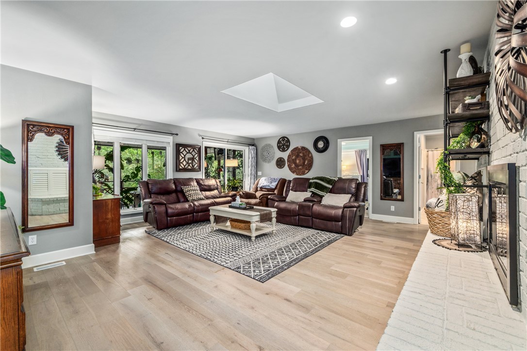Harlow Sub Bvv - Residential
