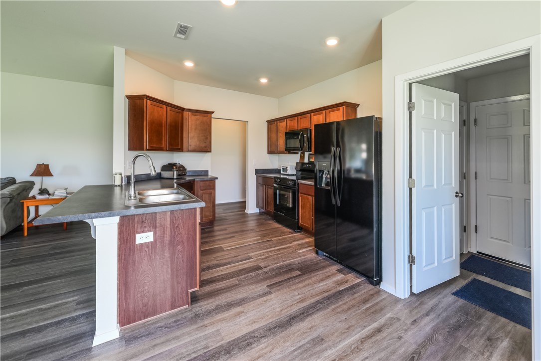 Fox Tail - Residential