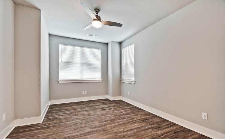 UNIVERSITY ACRES S/D - Residential Lease