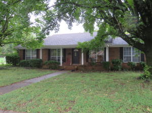 BRAND NEW--ALMOST! Incredibly updated and completely remodeled 4 years ago. Open, innovative, floor plan includes gorgeous floor to ceiling decor, granite countertops throughout. Newer roof, CHA, floors, windows,etc! Main master suite has an abundance of storage + built ins. Massive living spaces, laundry room, 2 master suites! Great neighborhood!