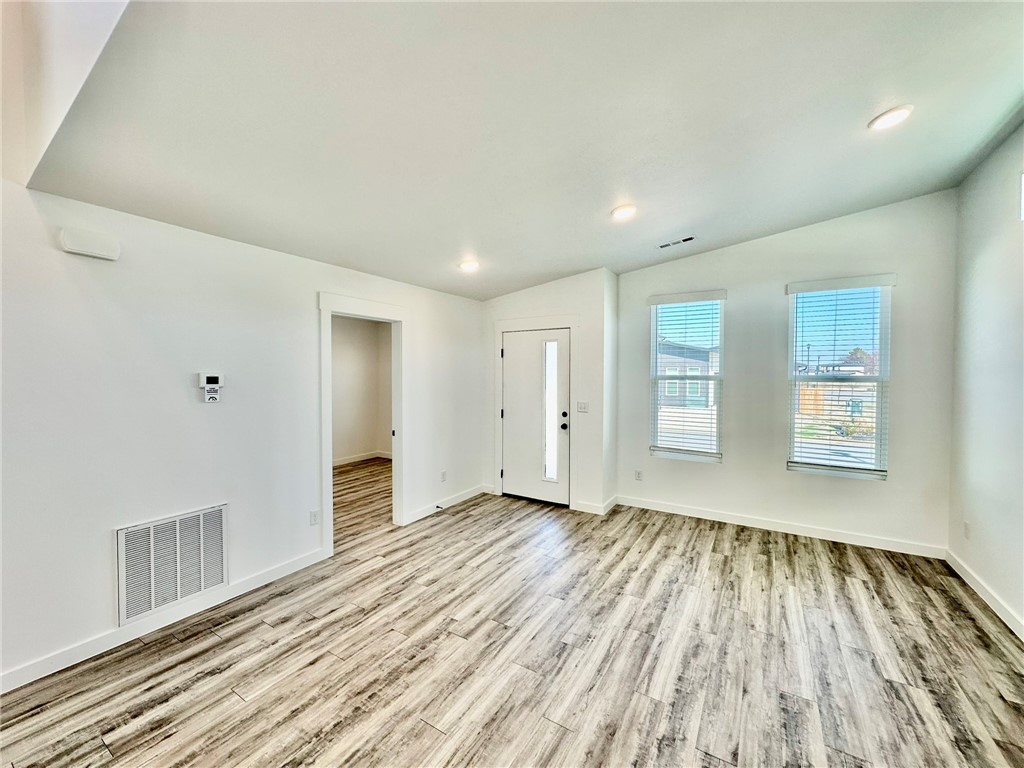 Featherston Village Ph 2 Centerton - Residential Lease