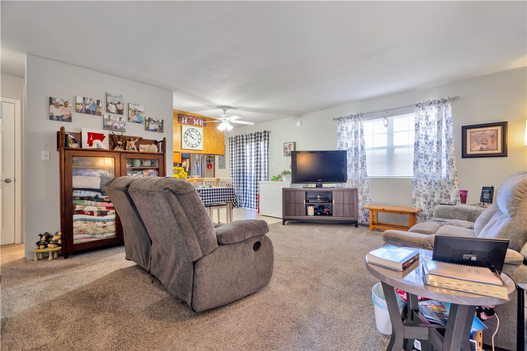 Paris Meets & Bounds - Residential