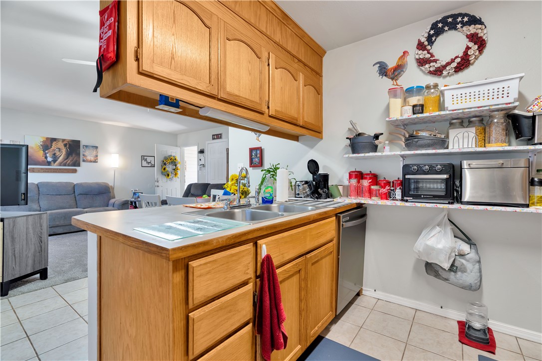 Paris Meets & Bounds - Residential