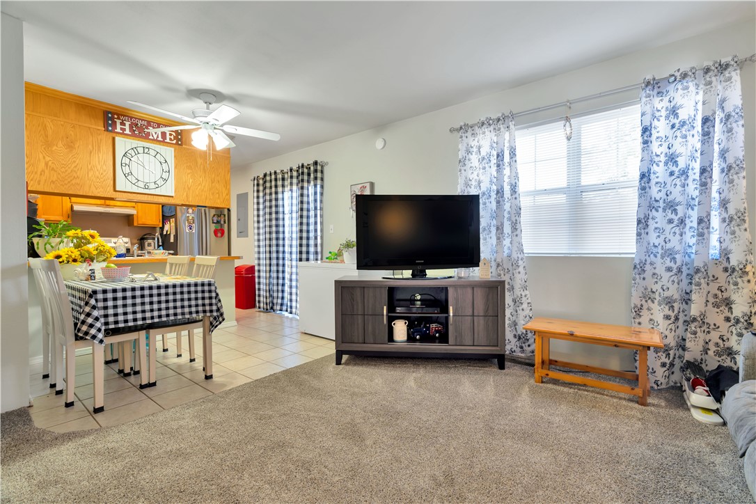 Paris Meets & Bounds - Residential