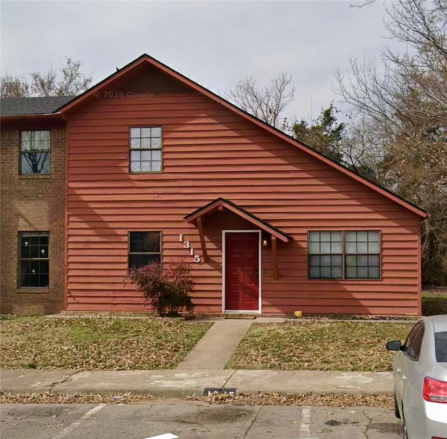 Photo 1 of 12 — 1315 N Nashville Avenue, Russellville, AR 72801
