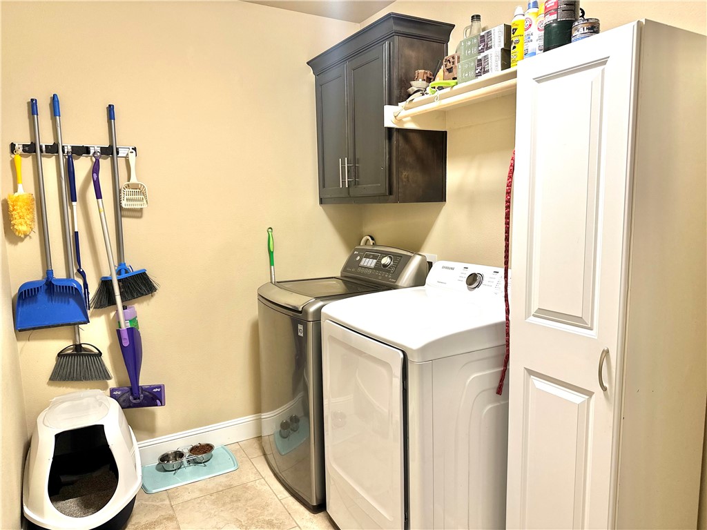 Sunset Ridge Sub Gentry - Residential