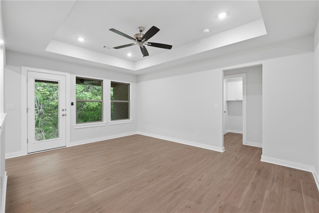 Springhill Sub Gentry - Residential