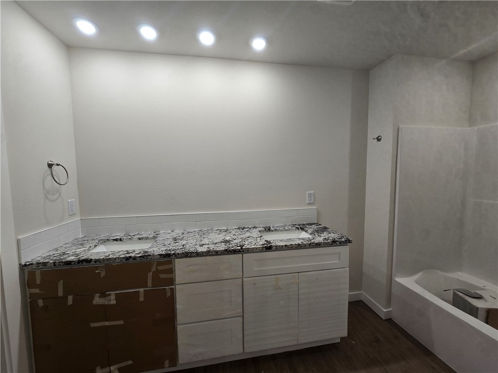 Springhill Sub Gentry - Residential